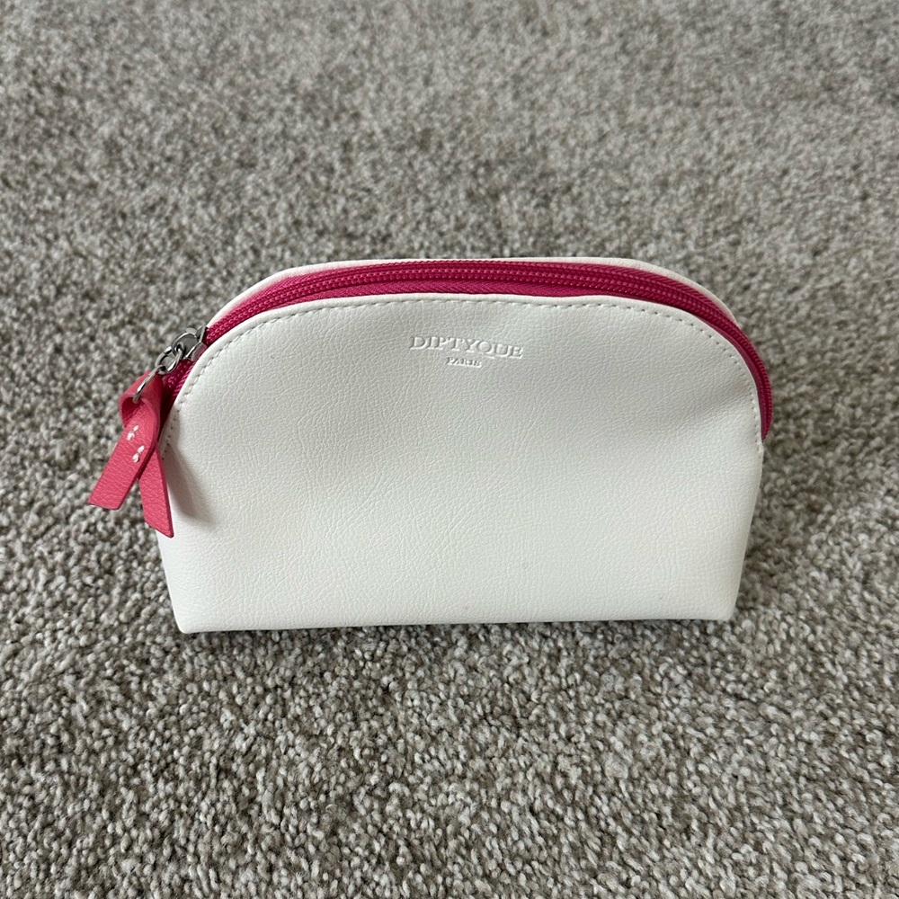 Diptyque x Qatar Airlines White and Pink Mini Cosmetic Bag
